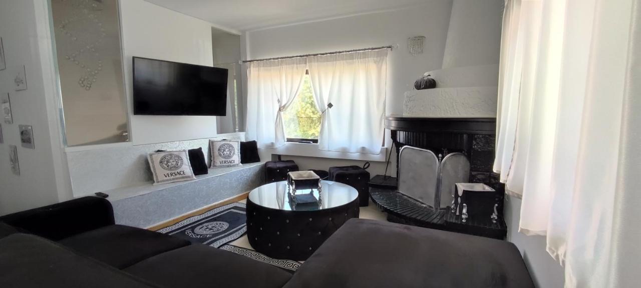 Ixian House Apartment Εξωτερικό φωτογραφία